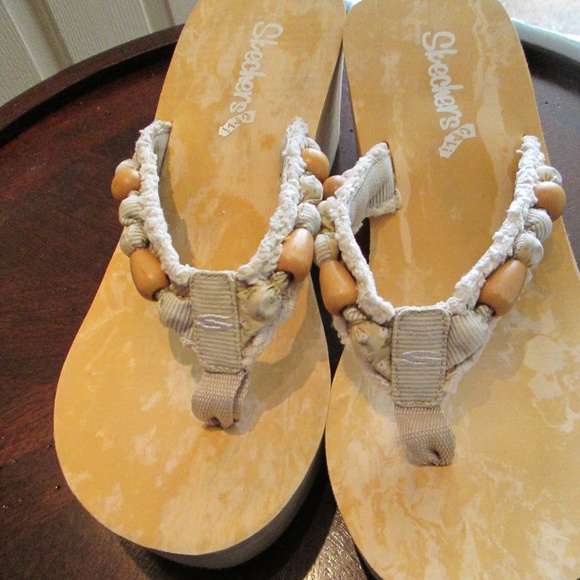 skechers cali beaded slip on wedge